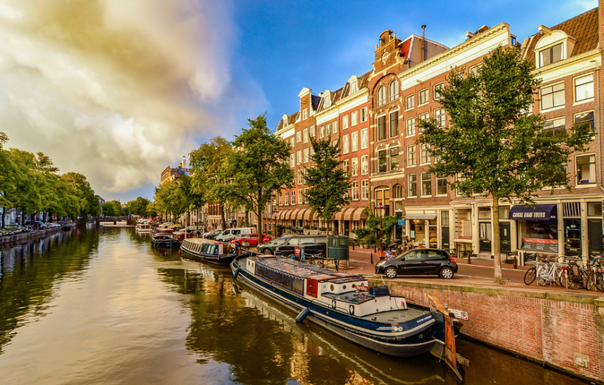 2canGo (Netherlands at a Glance)