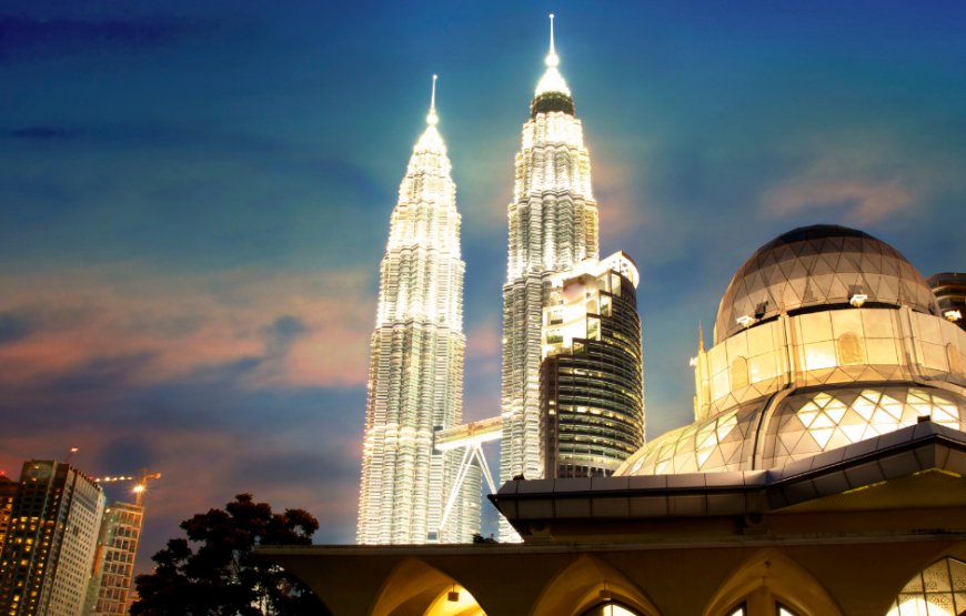 4D3N Kuala Lumpur with Sky Mirror